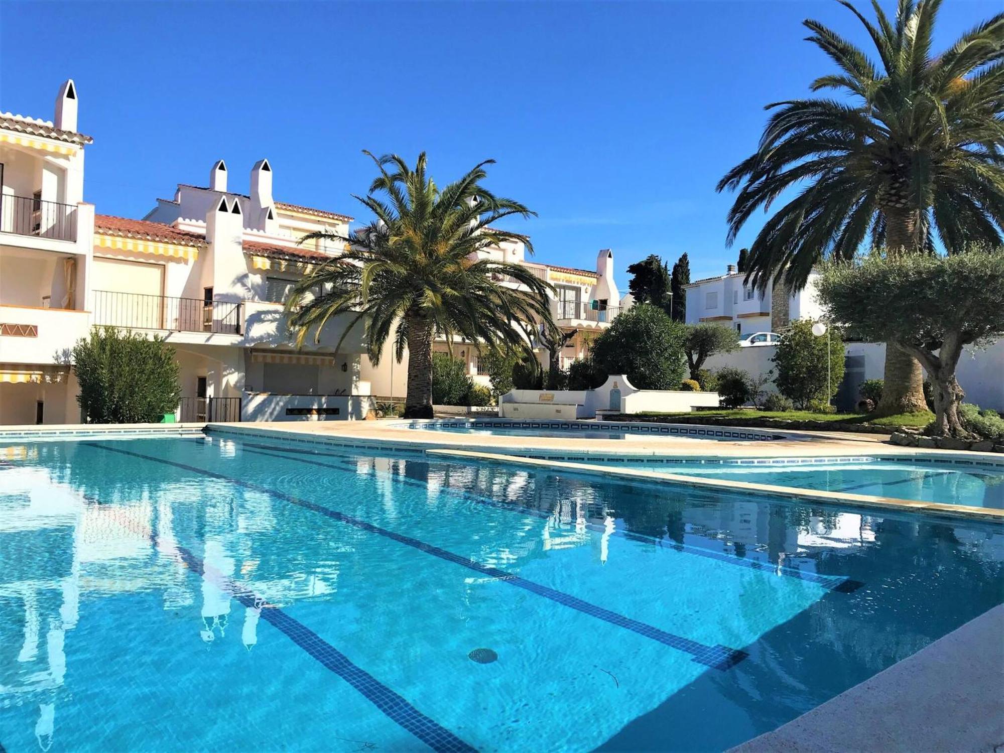 Apartamento En Roses Parking Y Piscina Comunitaria Av-54 Exteriér fotografie